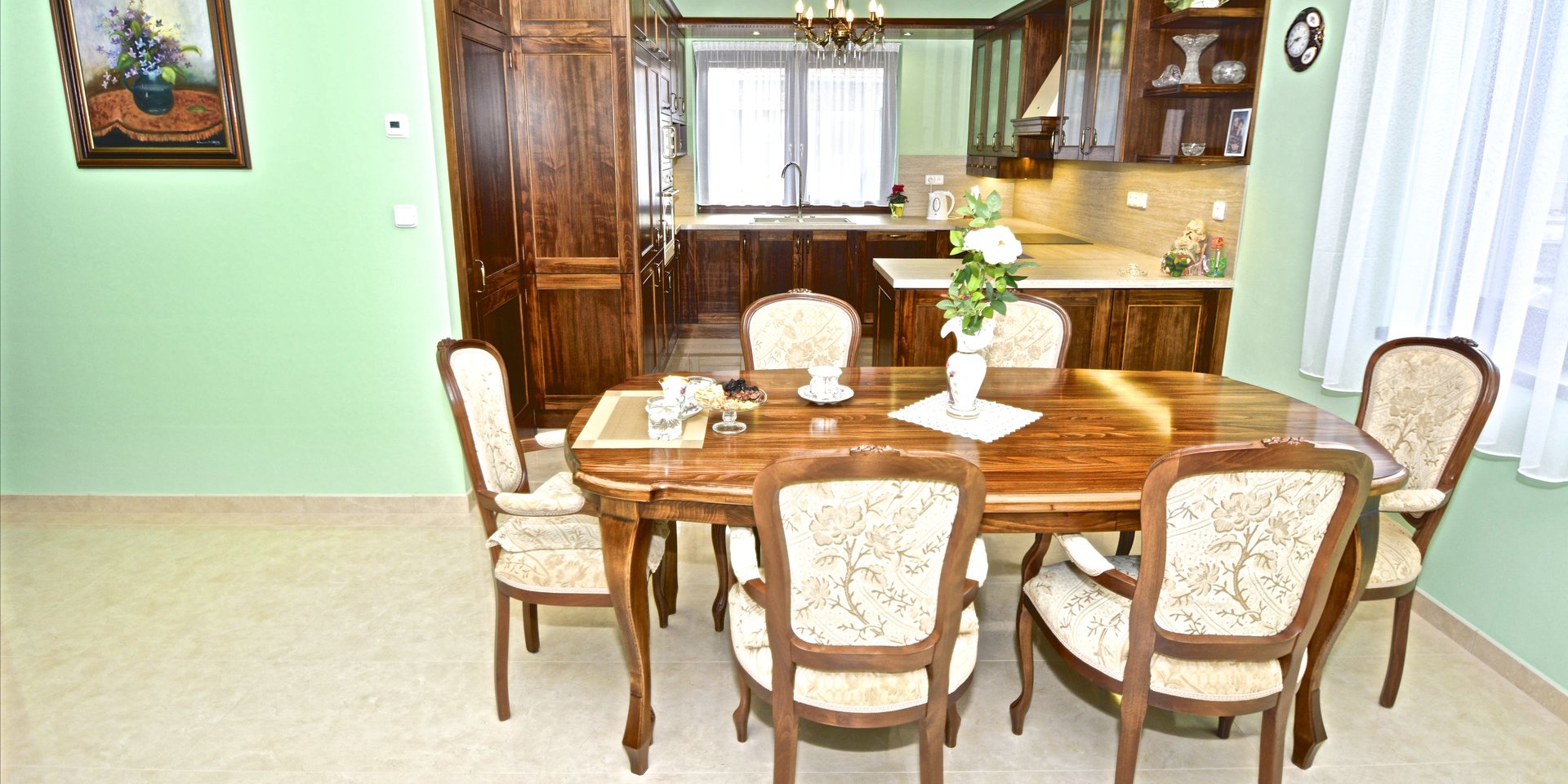 Kuchyně v zámeckém stylu - 1