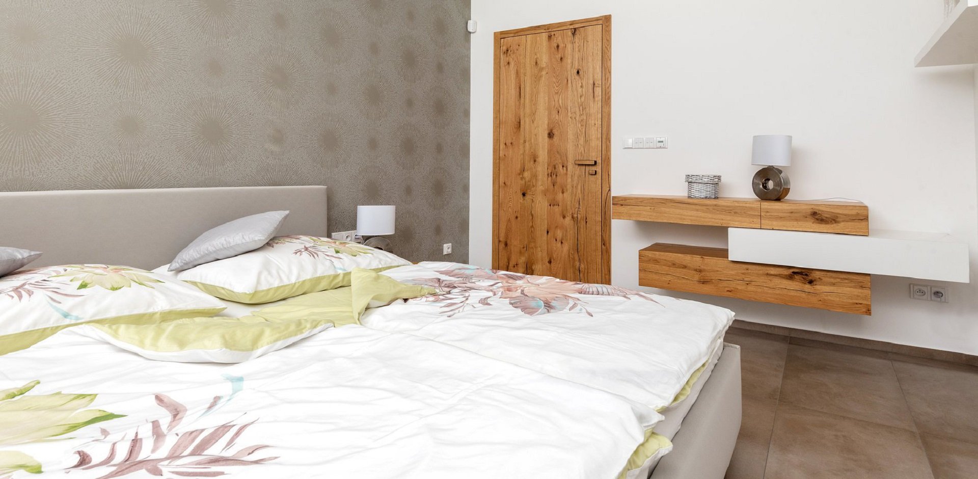 Ložnice s komodou - 2