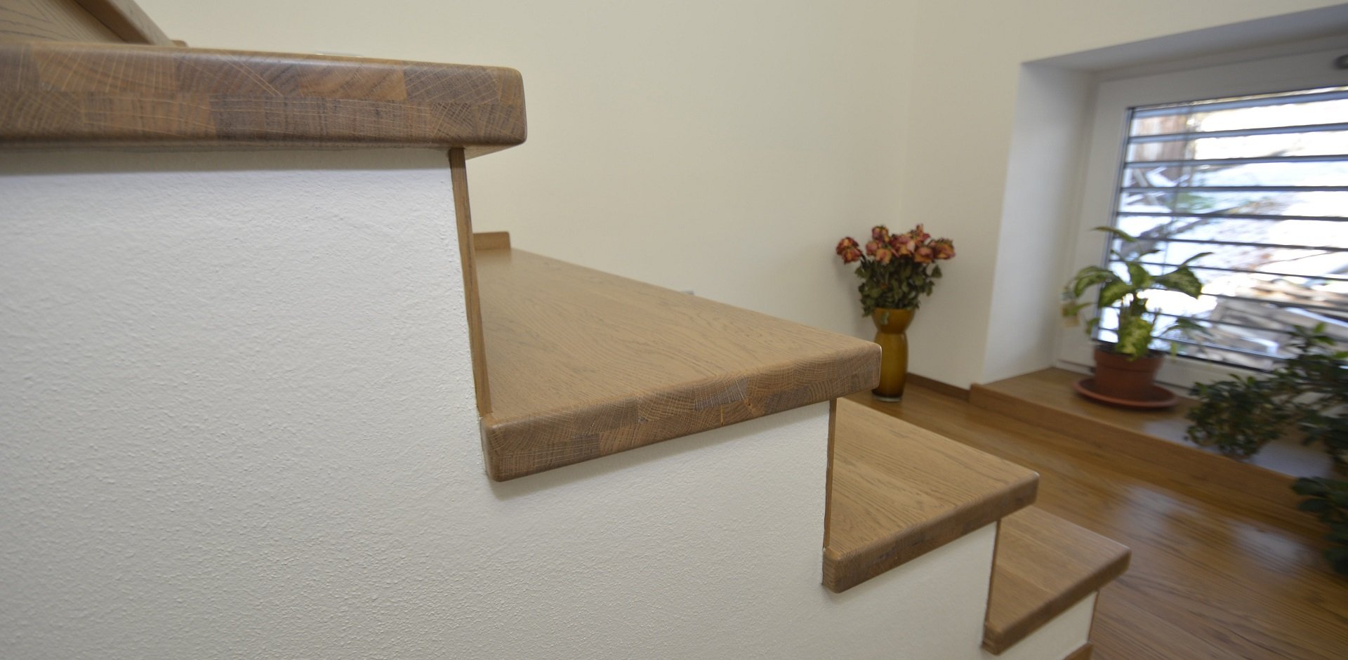 Obklad betonového schodiště - 1