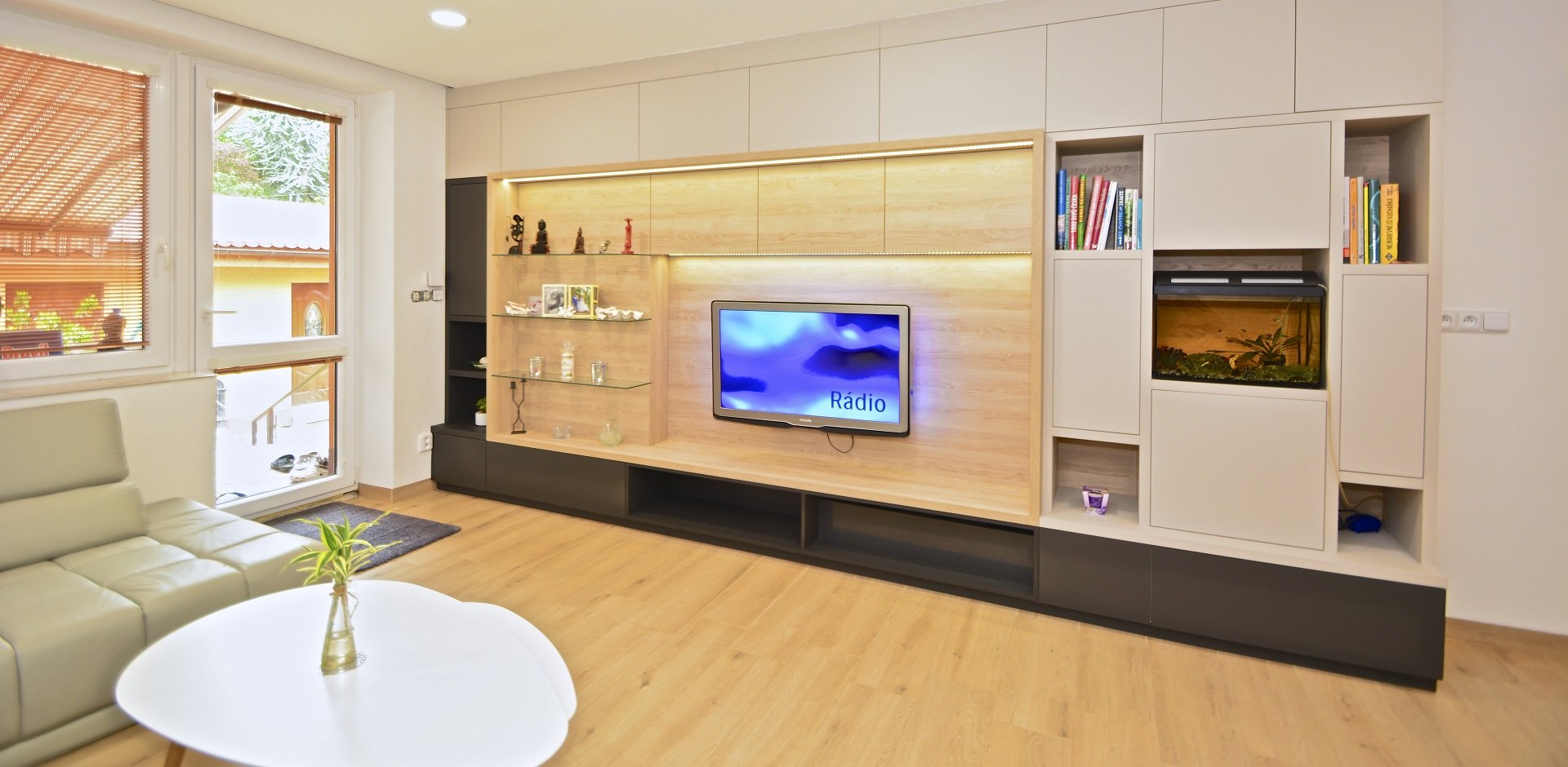 Kompletní interiér s kamennou dýhou - 2