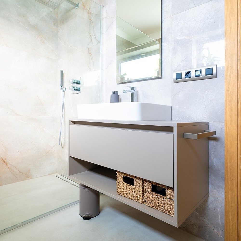 Koupelna v kašmírově šedé