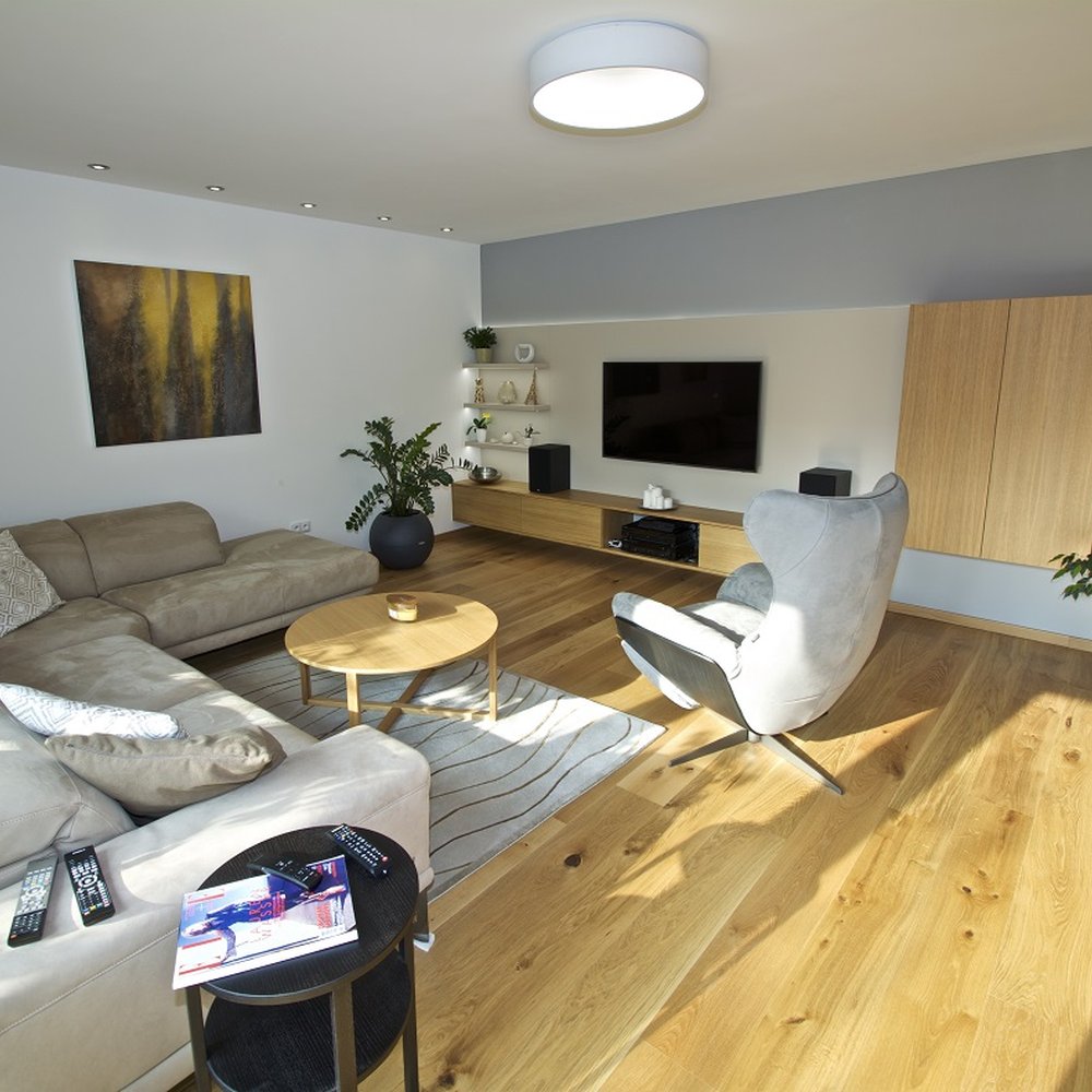 Obývací pokoj lakovaný dub