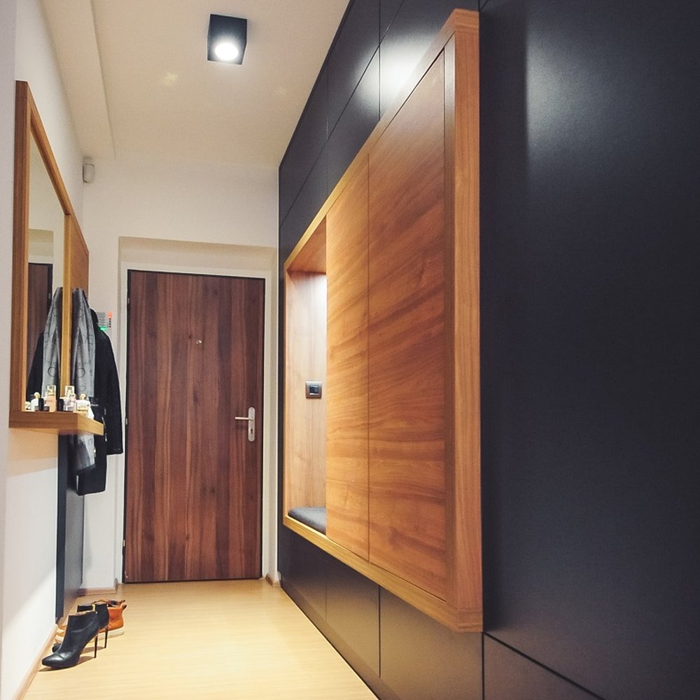 Předsíň v antracitu