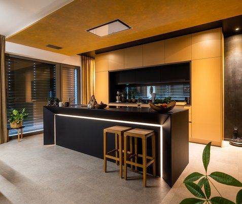 Kuchyně podle barvy